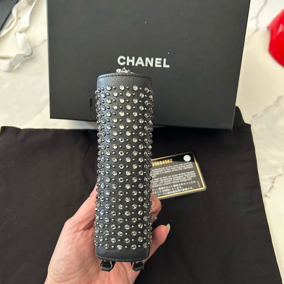 Chanel 2015 Bull Cell Phone Holder with added Chain - Picture 6 of 9
